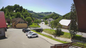 Obec Rusava - Kamera u Jubilejní ZŠ T. G. Masaryka a MŠ - 14.6.2025 v 14:00 Obec Rusava - Kamera u Jubilejní ZŠ T. G. Masaryka a MŠ - 14.6.2025 v 14:00