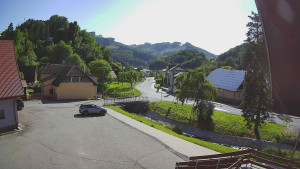 Obec Rusava - Kamera u Jubilejní ZŠ T. G. Masaryka a MŠ - 14.6.2025 v 17:00 Obec Rusava - Kamera u Jubilejní ZŠ T. G. Masaryka a MŠ - 14.6.2025 v 17:00