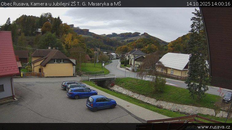 Obec Rusava - Kamera u Jubilejní ZŠ T. G. Masaryka a MŠ - 14.10.2025 v 14:00 Obec Rusava - Kamera u Jubilejní ZŠ T. G. Masaryka a MŠ - 14.10.2025 v 14:00