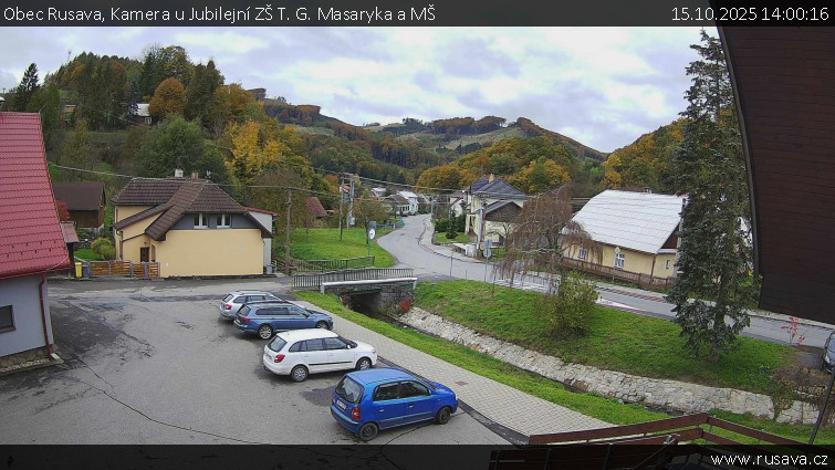 Obec Rusava - Kamera u Jubilejní ZŠ T. G. Masaryka a MŠ - 15.10.2025 v 14:00 Obec Rusava - Kamera u Jubilejní ZŠ T. G. Masaryka a MŠ - 15.10.2025 v 14:00