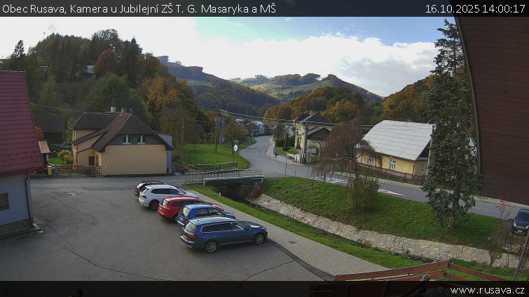 Obec Rusava - Kamera u Jubilejní ZŠ T. G. Masaryka a MŠ - 16.10.2025 v 14:00 Obec Rusava - Kamera u Jubilejní ZŠ T. G. Masaryka a MŠ - 16.10.2025 v 14:00