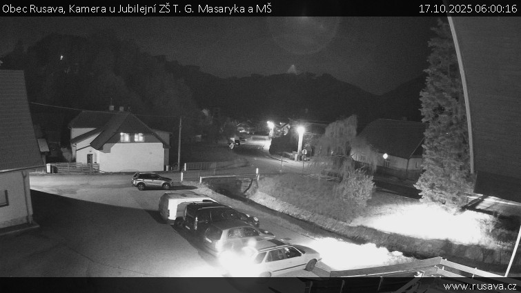 Obec Rusava - Kamera u Jubilejní ZŠ T. G. Masaryka a MŠ - 17.10.2025 v 06:00 Obec Rusava - Kamera u Jubilejní ZŠ T. G. Masaryka a MŠ - 17.10.2025 v 06:00