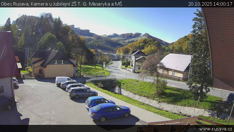 Obec Rusava - Kamera u Jubilejní ZŠ T. G. Masaryka a MŠ - 20.10.2025 v 14:00 Obec Rusava - Kamera u Jubilejní ZŠ T. G. Masaryka a MŠ - 20.10.2025 v 14:00
