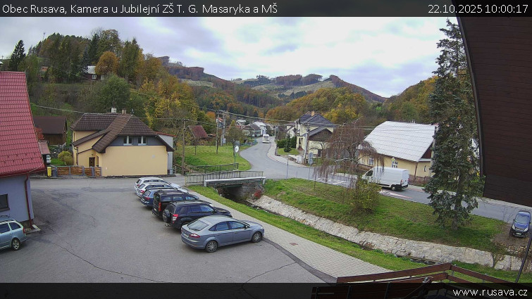 Obec Rusava - Kamera u Jubilejní ZŠ T. G. Masaryka a MŠ - 22.10.2025 v 10:00 Obec Rusava - Kamera u Jubilejní ZŠ T. G. Masaryka a MŠ - 22.10.2025 v 10:00
