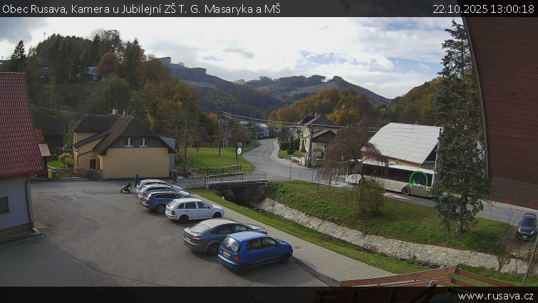 Obec Rusava - Kamera u Jubilejní ZŠ T. G. Masaryka a MŠ - 22.10.2025 v 13:00 Obec Rusava - Kamera u Jubilejní ZŠ T. G. Masaryka a MŠ - 22.10.2025 v 13:00