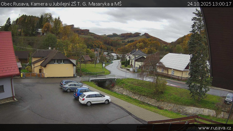 Obec Rusava - Kamera u Jubilejní ZŠ T. G. Masaryka a MŠ - 24.10.2025 v 13:00 Obec Rusava - Kamera u Jubilejní ZŠ T. G. Masaryka a MŠ - 24.10.2025 v 13:00