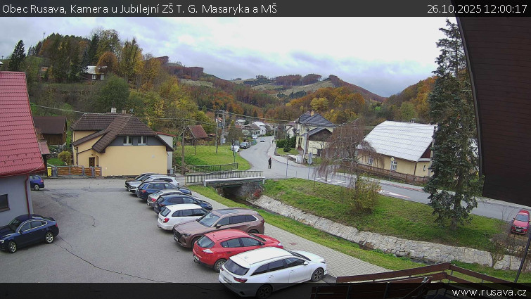 Obec Rusava - Kamera u Jubilejní ZŠ T. G. Masaryka a MŠ - 26.10.2025 v 12:00 Obec Rusava - Kamera u Jubilejní ZŠ T. G. Masaryka a MŠ - 26.10.2025 v 12:00