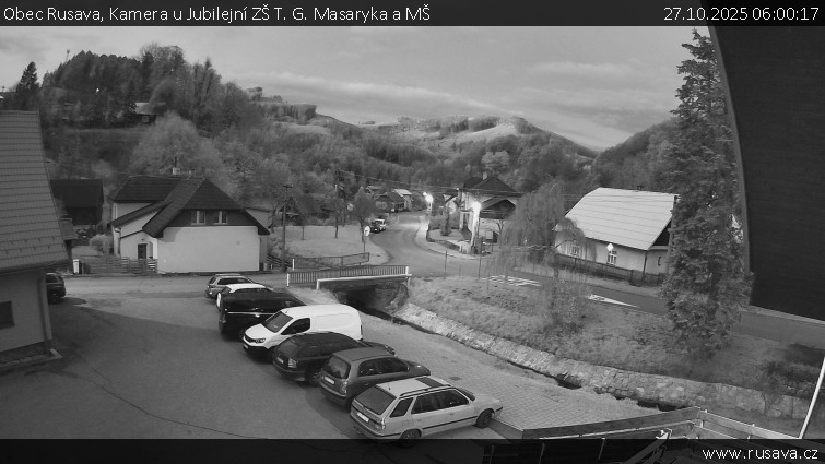 Obec Rusava - Kamera u Jubilejní ZŠ T. G. Masaryka a MŠ - 27.10.2025 v 06:00 Obec Rusava - Kamera u Jubilejní ZŠ T. G. Masaryka a MŠ - 27.10.2025 v 06:00
