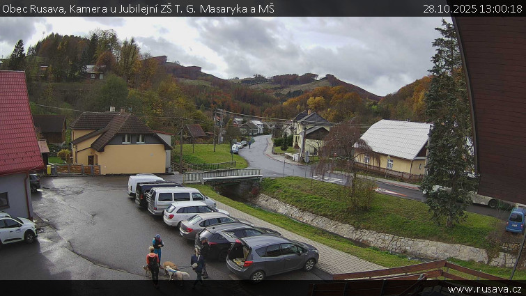 Obec Rusava - Kamera u Jubilejní ZŠ T. G. Masaryka a MŠ - 28.10.2025 v 13:00 Obec Rusava - Kamera u Jubilejní ZŠ T. G. Masaryka a MŠ - 28.10.2025 v 13:00