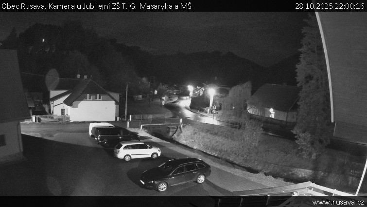 Obec Rusava - Kamera u Jubilejní ZŠ T. G. Masaryka a MŠ - 28.10.2025 v 22:00 Obec Rusava - Kamera u Jubilejní ZŠ T. G. Masaryka a MŠ - 28.10.2025 v 22:00