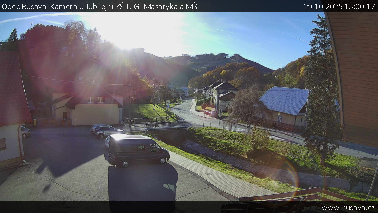 Obec Rusava - Kamera u Jubilejní ZŠ T. G. Masaryka a MŠ - 29.10.2025 v 15:00 Obec Rusava - Kamera u Jubilejní ZŠ T. G. Masaryka a MŠ - 29.10.2025 v 15:00