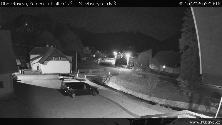 Obec Rusava - Kamera u Jubilejní ZŠ T. G. Masaryka a MŠ - 30.10.2025 v 03:00 Obec Rusava - Kamera u Jubilejní ZŠ T. G. Masaryka a MŠ - 30.10.2025 v 03:00