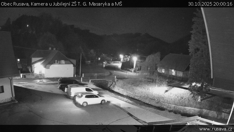 Obec Rusava - Kamera u Jubilejní ZŠ T. G. Masaryka a MŠ - 30.10.2025 v 20:00 Obec Rusava - Kamera u Jubilejní ZŠ T. G. Masaryka a MŠ - 30.10.2025 v 20:00