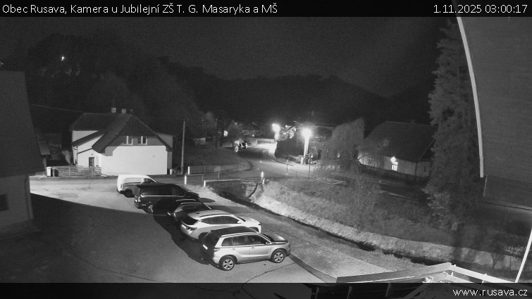 Obec Rusava - Kamera u Jubilejní ZŠ T. G. Masaryka a MŠ - 1.11.2025 v 03:00 Obec Rusava - Kamera u Jubilejní ZŠ T. G. Masaryka a MŠ - 1.11.2025 v 03:00