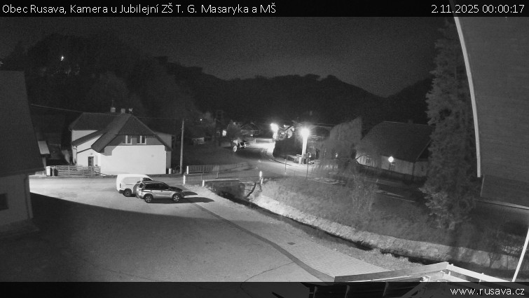 Obec Rusava - Kamera u Jubilejní ZŠ T. G. Masaryka a MŠ - 2.11.2025 v 00:00 Obec Rusava - Kamera u Jubilejní ZŠ T. G. Masaryka a MŠ - 2.11.2025 v 00:00