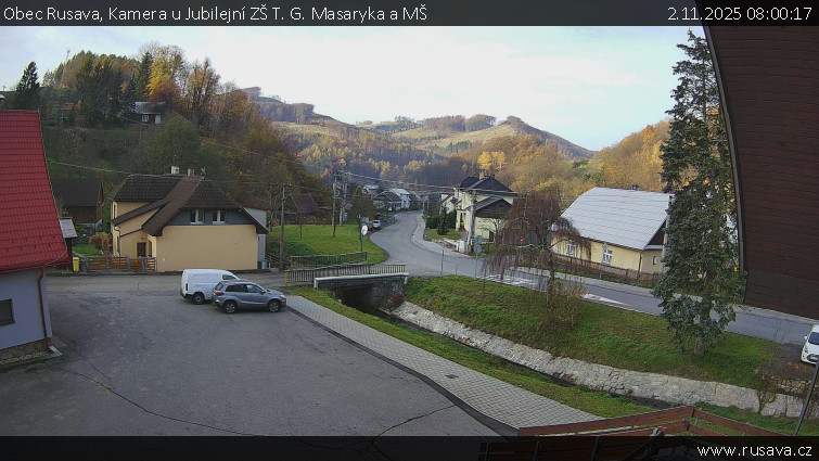 Obec Rusava - Kamera u Jubilejní ZŠ T. G. Masaryka a MŠ - 2.11.2025 v 08:00 Obec Rusava - Kamera u Jubilejní ZŠ T. G. Masaryka a MŠ - 2.11.2025 v 08:00