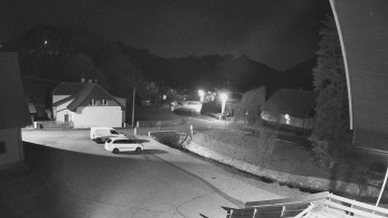 Snímek    2.11.2025 v 23:00