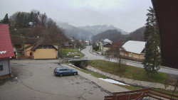 Kamera u Jubilejní ZŠ T. G. Masaryka a MŠ