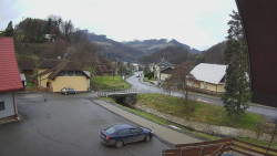 Kamera u Jubilejní ZŠ T. G. Masaryka a MŠ