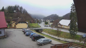 Obec Rusava - Kamera u Jubilejní ZŠ T. G. Masaryka a MŠ - 10.12.2025 v 11:00 Obec Rusava - Kamera u Jubilejní ZŠ T. G. Masaryka a MŠ - 10.12.2025 v 11:00