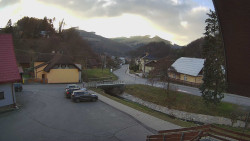 Kamera u Jubilejní ZŠ T. G. Masaryka a MŠ