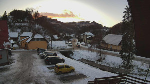 Obec Rusava - Kamera u Jubilejní ZŠ T. G. Masaryka a MŠ - 3.1.2026 v 16:00 Obec Rusava - Kamera u Jubilejní ZŠ T. G. Masaryka a MŠ - 3.1.2026 v 16:00