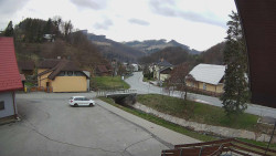 Kamera u Jubilejní ZŠ T. G. Masaryka a MŠ