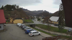 Kamera u Jubilejní ZŠ T. G. Masaryka a MŠ