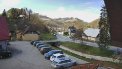 Kamera u Jubilejní ZŠ T. G. Masaryka a MŠ