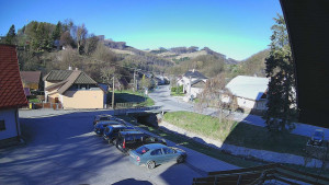 Obec Rusava - Kamera u Jubilejní ZŠ T. G. Masaryka a MŠ - 7.4.2026 v 08:00 Obec Rusava - Kamera u Jubilejní ZŠ T. G. Masaryka a MŠ - 7.4.2026 v 08:00