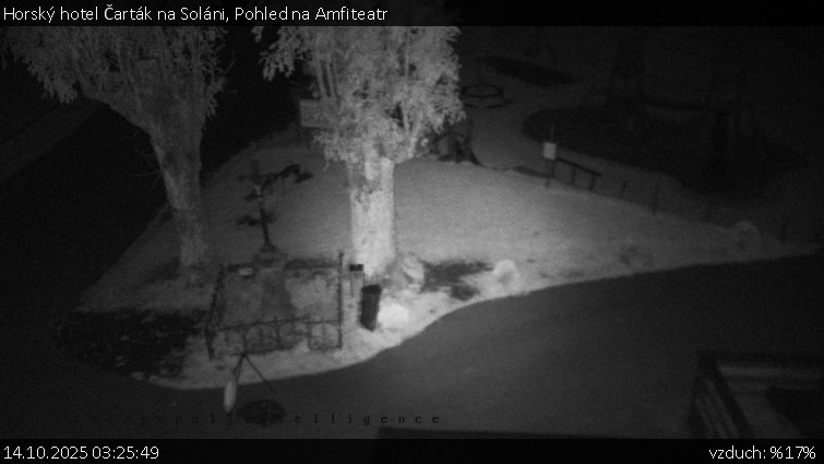 Horský hotel Čarták na Soláni - Pohled na Amfiteatr - 14.10.2025 v 03:25 Horský hotel Čarták na Soláni - Pohled na Amfiteatr - 14.10.2025 v 03:25