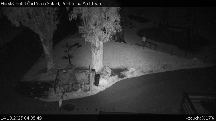 Horský hotel Čarták na Soláni - Pohled na Amfiteatr - 14.10.2025 v 04:35 Horský hotel Čarták na Soláni - Pohled na Amfiteatr - 14.10.2025 v 04:35