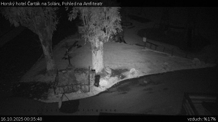Horský hotel Čarták na Soláni - Pohled na Amfiteatr - 16.10.2025 v 00:35 Horský hotel Čarták na Soláni - Pohled na Amfiteatr - 16.10.2025 v 00:35
