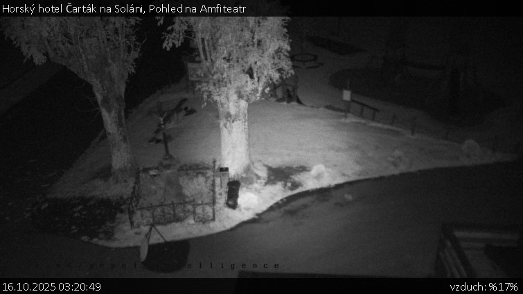 Horský hotel Čarták na Soláni - Pohled na Amfiteatr - 16.10.2025 v 03:20 Horský hotel Čarták na Soláni - Pohled na Amfiteatr - 16.10.2025 v 03:20