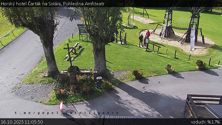 Horský hotel Čarták na Soláni - Pohled na Amfiteatr - 16.10.2025 v 11:05 Horský hotel Čarták na Soláni - Pohled na Amfiteatr - 16.10.2025 v 11:05