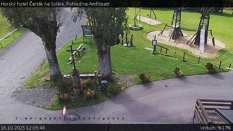 Horský hotel Čarták na Soláni - Pohled na Amfiteatr - 16.10.2025 v 12:05 Horský hotel Čarták na Soláni - Pohled na Amfiteatr - 16.10.2025 v 12:05