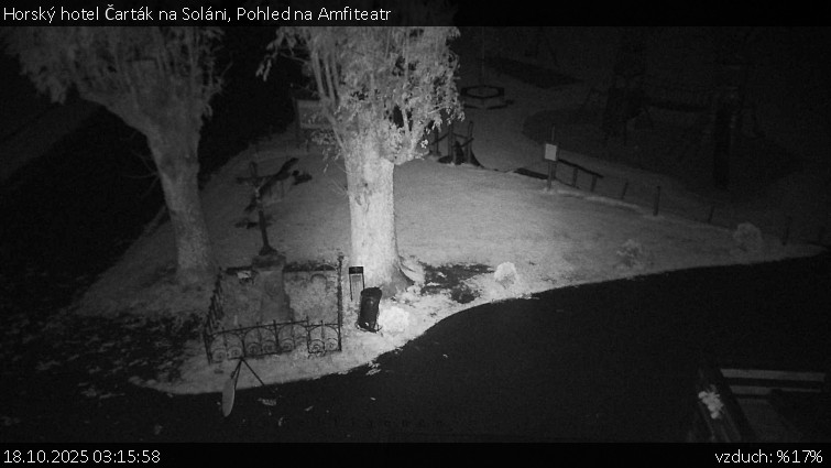 Horský hotel Čarták na Soláni - Pohled na Amfiteatr - 18.10.2025 v 03:15 Horský hotel Čarták na Soláni - Pohled na Amfiteatr - 18.10.2025 v 03:15