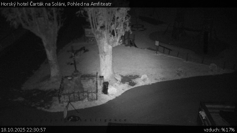 Horský hotel Čarták na Soláni - Pohled na Amfiteatr - 18.10.2025 v 22:30 Horský hotel Čarták na Soláni - Pohled na Amfiteatr - 18.10.2025 v 22:30
