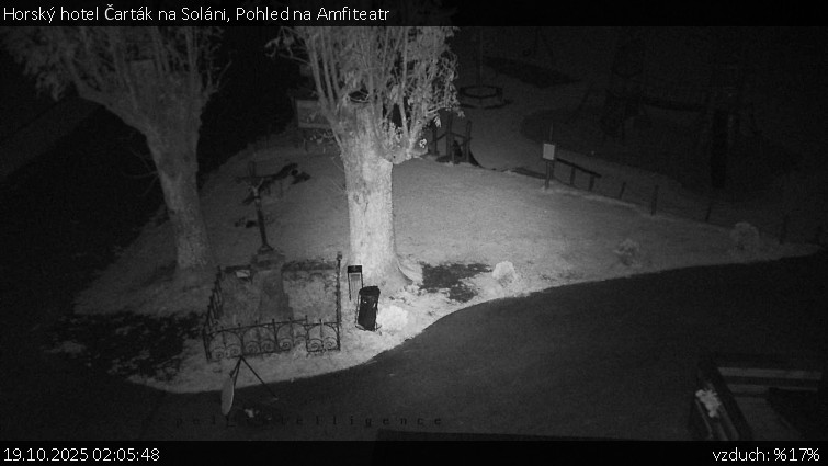 Horský hotel Čarták na Soláni - Pohled na Amfiteatr - 19.10.2025 v 02:05 Horský hotel Čarták na Soláni - Pohled na Amfiteatr - 19.10.2025 v 02:05