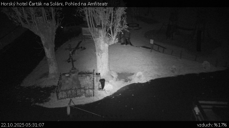 Horský hotel Čarták na Soláni - Pohled na Amfiteatr - 22.10.2025 v 05:31 Horský hotel Čarták na Soláni - Pohled na Amfiteatr - 22.10.2025 v 05:31
