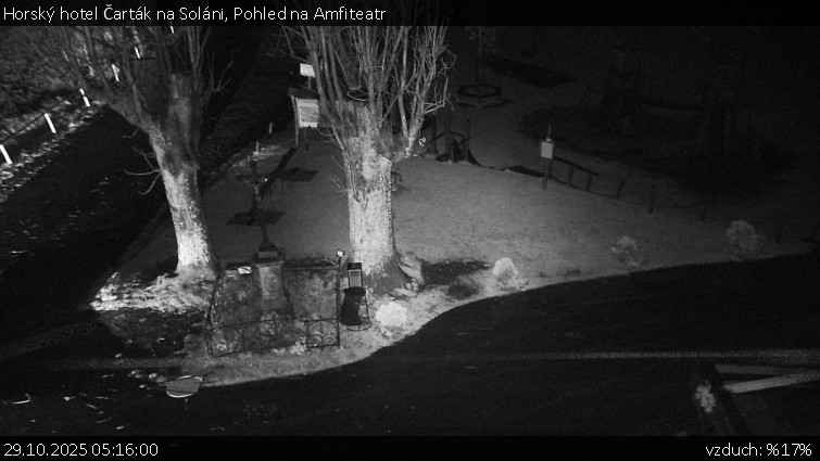 Horský hotel Čarták na Soláni - Pohled na Amfiteatr - 29.10.2025 v 05:16 Horský hotel Čarták na Soláni - Pohled na Amfiteatr - 29.10.2025 v 05:16