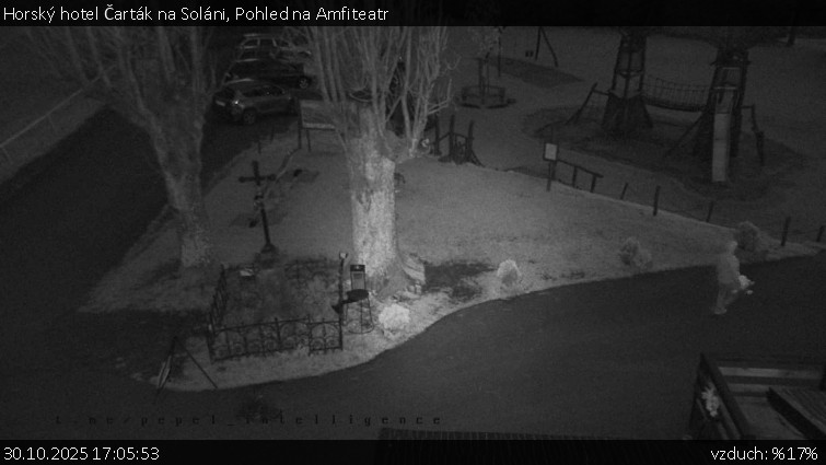 Horský hotel Čarták na Soláni - Pohled na Amfiteatr - 30.10.2025 v 17:05 Horský hotel Čarták na Soláni - Pohled na Amfiteatr - 30.10.2025 v 17:05