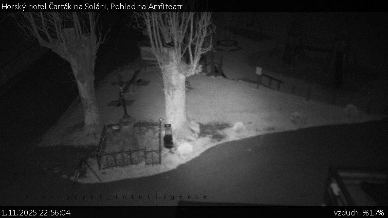 Horský hotel Čarták na Soláni - Pohled na Amfiteatr - 1.11.2025 v 22:56 Horský hotel Čarták na Soláni - Pohled na Amfiteatr - 1.11.2025 v 22:56