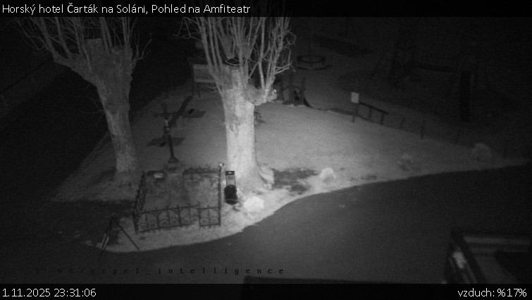 Horský hotel Čarták na Soláni - Pohled na Amfiteatr - 1.11.2025 v 23:31 Horský hotel Čarták na Soláni - Pohled na Amfiteatr - 1.11.2025 v 23:31