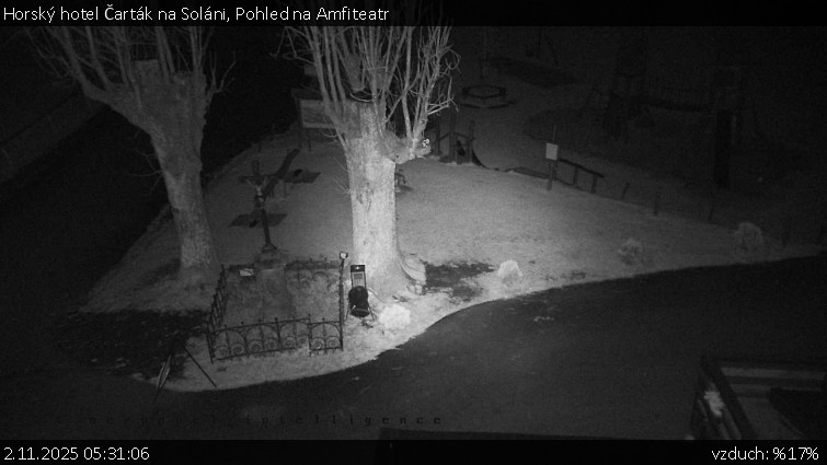 Horský hotel Čarták na Soláni - Pohled na Amfiteatr - 2.11.2025 v 05:31 Horský hotel Čarták na Soláni - Pohled na Amfiteatr - 2.11.2025 v 05:31
