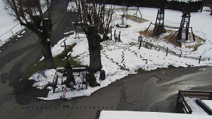 Horský hotel Čarták na Soláni - Pohled na Amfiteatr - 1.4.2026 v 15:15 Horský hotel Čarták na Soláni - Pohled na Amfiteatr - 1.4.2026 v 15:15