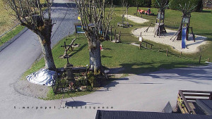 Horský hotel Čarták na Soláni - Pohled na Amfiteatr - 9.4.2026 v 08:50 Horský hotel Čarták na Soláni - Pohled na Amfiteatr - 9.4.2026 v 08:50