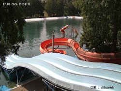 Rutschen und Wasserrutschen