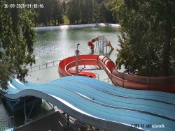 Rutschen und Wasserrutschen
