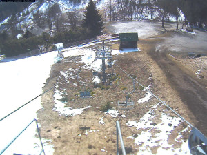 Snow park Paprsek - Nástup na lanovku - 29.3.2023 v 13:26